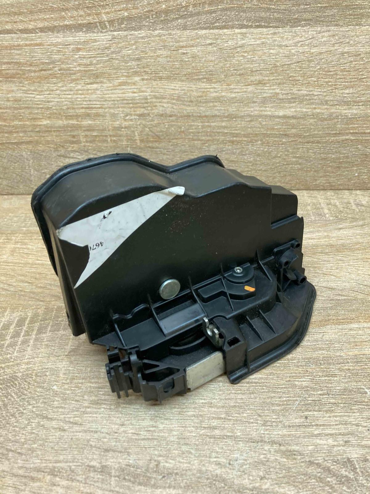 7202145   Front door lock BMW 5 F10 F11