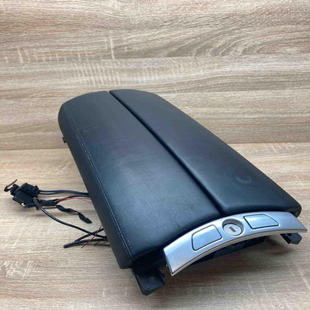 81814005 9157022 With plugs Armrest BMW 7 F01 F02 F03 F04