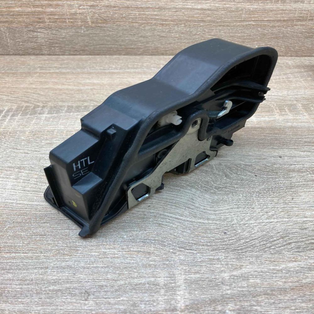 7202147   Rear door lock BMW 5 E60 E61