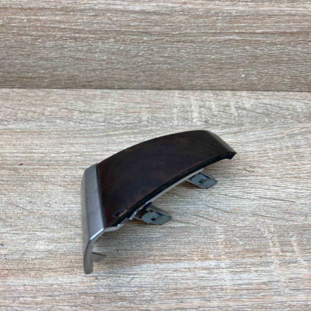 70P1057   Dashboard glove box trim BMW X5 E70
