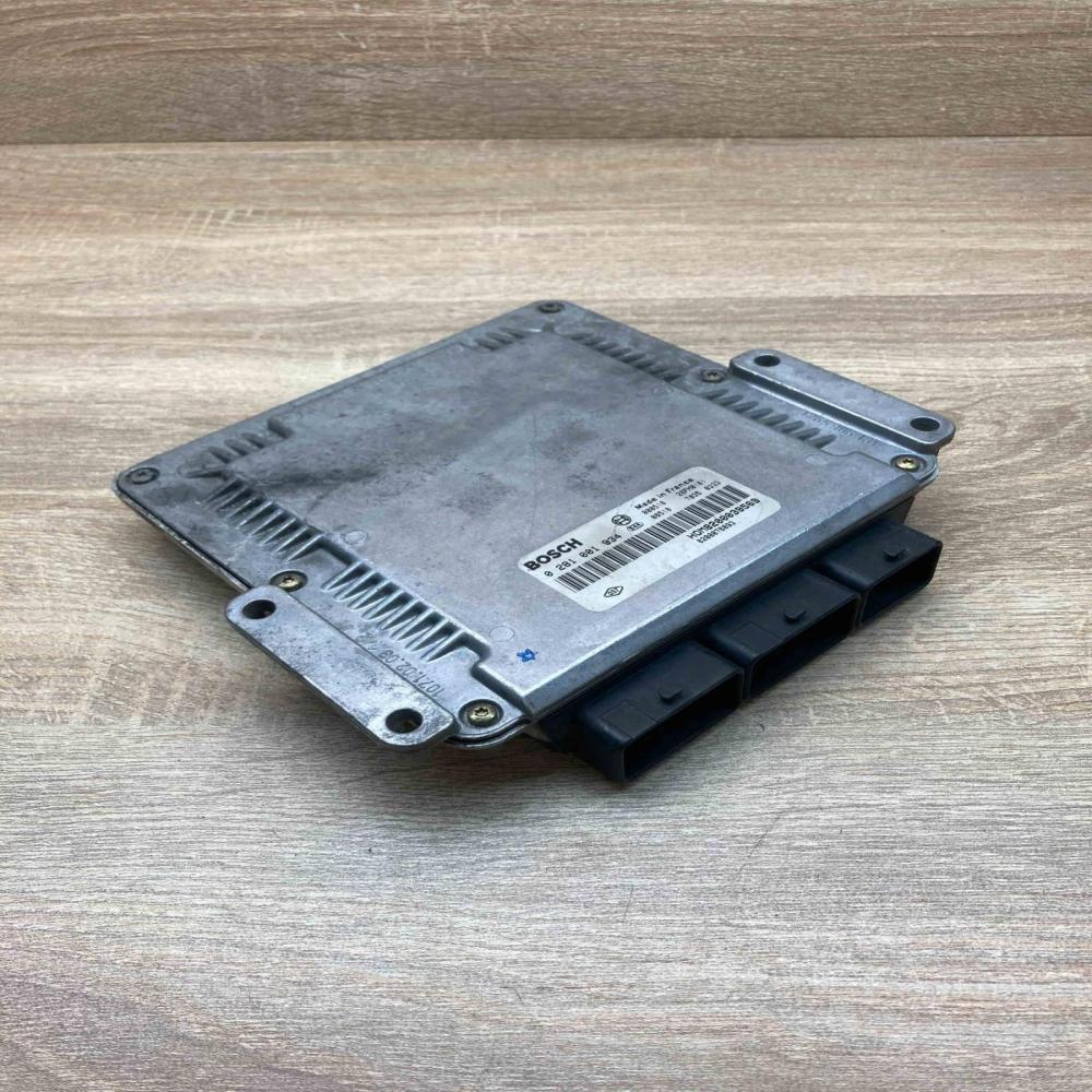 8200039569 0281001934 8200076093 Engine control unit/module ECU Renault Scenic I