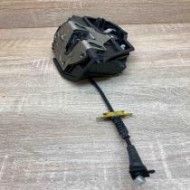 7167066   Front door lock BMW 7 E65 E66