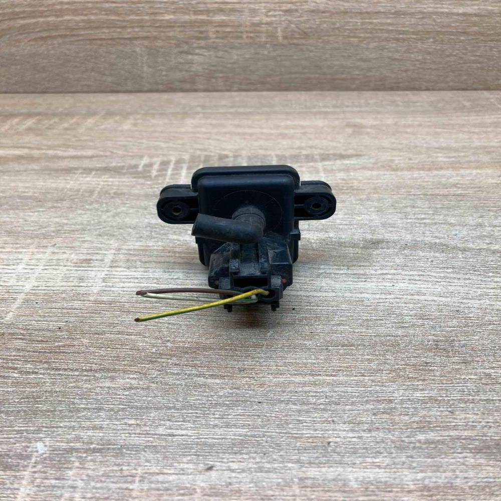 98AB9F479 BA 6PP4160E AA With connector Air pressure sensor Ford Focus