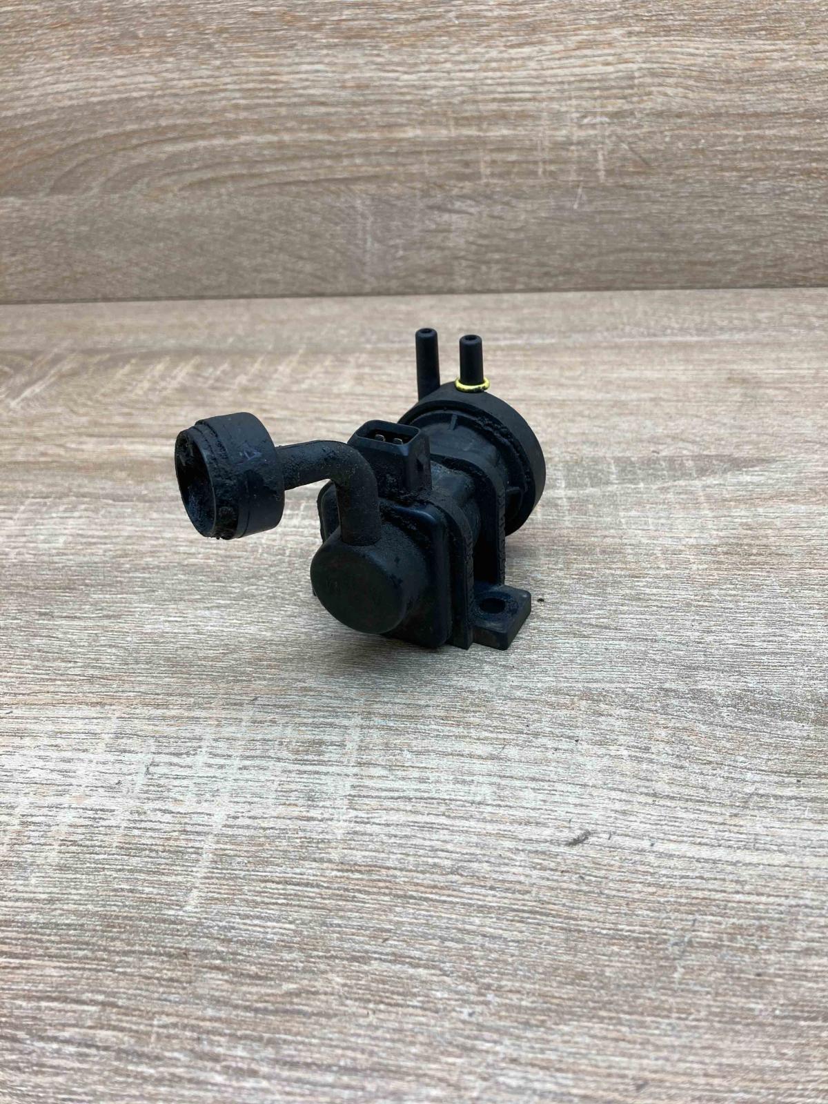 09158200   Turbo solenoid valve Opel Vectra B