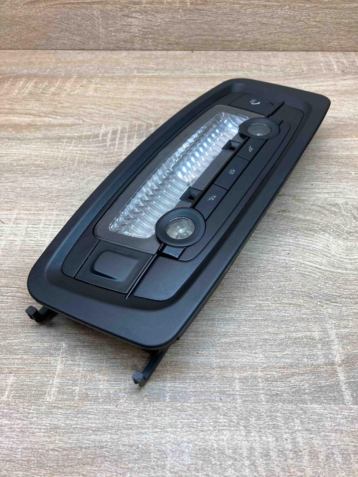 9197035 28249153  Front seat light BMW 6 F12 F13