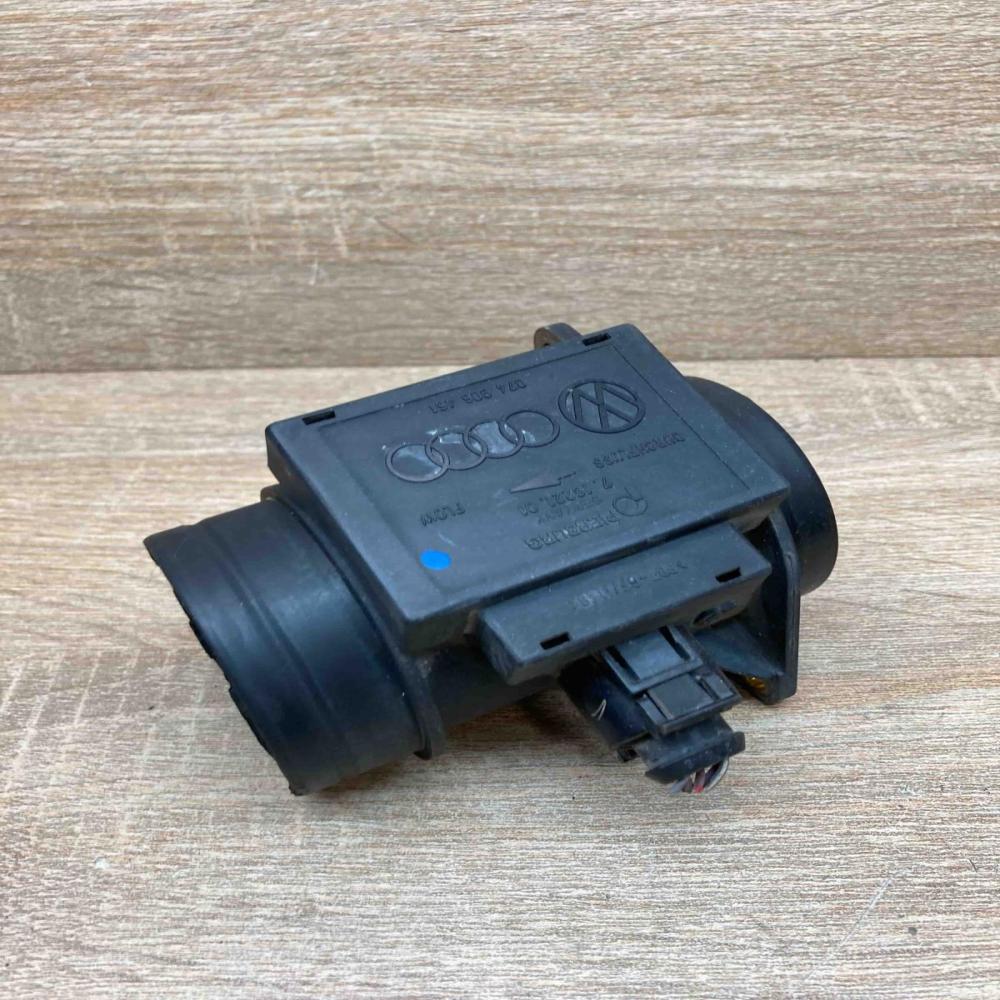 074906461 71822101 With Plug Mass air flow meter Audi 80 90 S2 B4