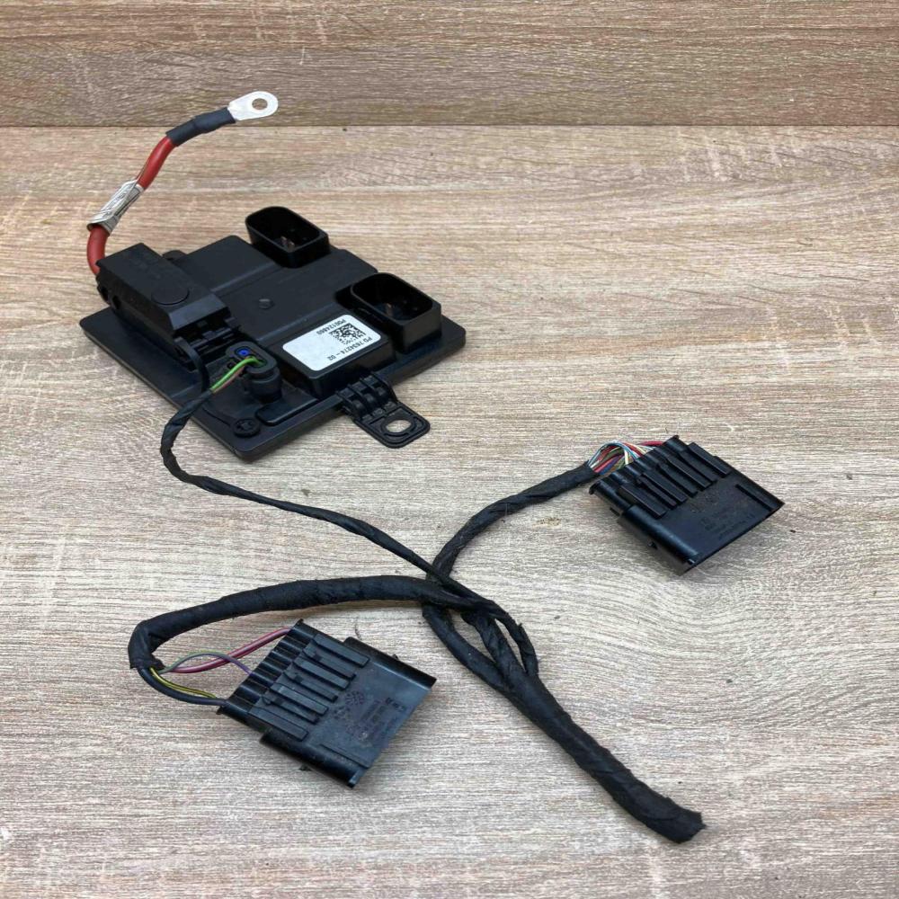 7634274 7590363 With Wiring Power management control unit BMW X5 F15