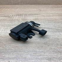 72190301 98T293  Turbo solenoid valve Audi A4 S4 B5 8D