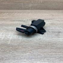 72190323 2246175  Turbo solenoid valve BMW 5 E39