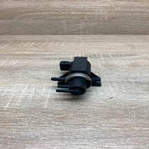 2246175 72190323  Turbo solenoid valve BMW 5 E39