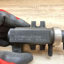 2246175 72190323  Turbo solenoid valve BMW 5 E39