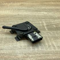 7789219   Sensor BMW 1 E81 E87