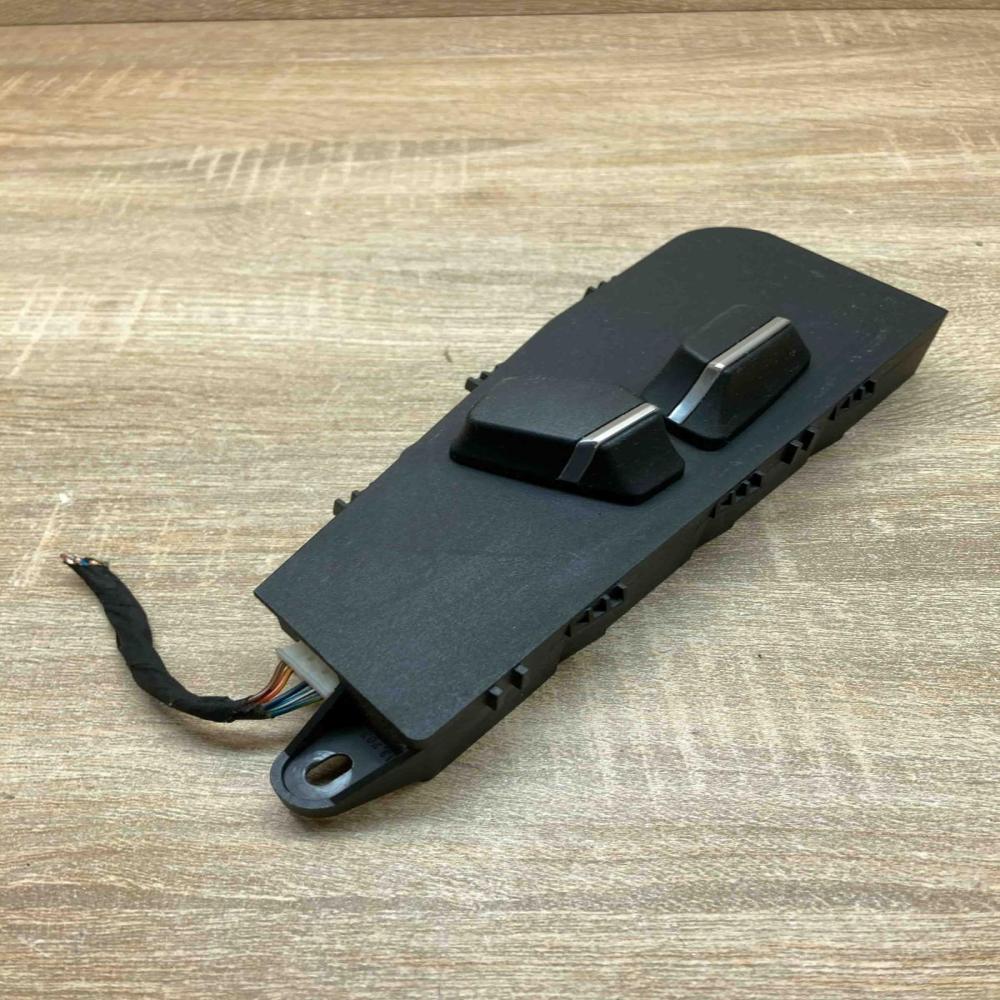 9163260 53439709 With Plug Seat control switch BMW 7 F01 F02 F03 F04