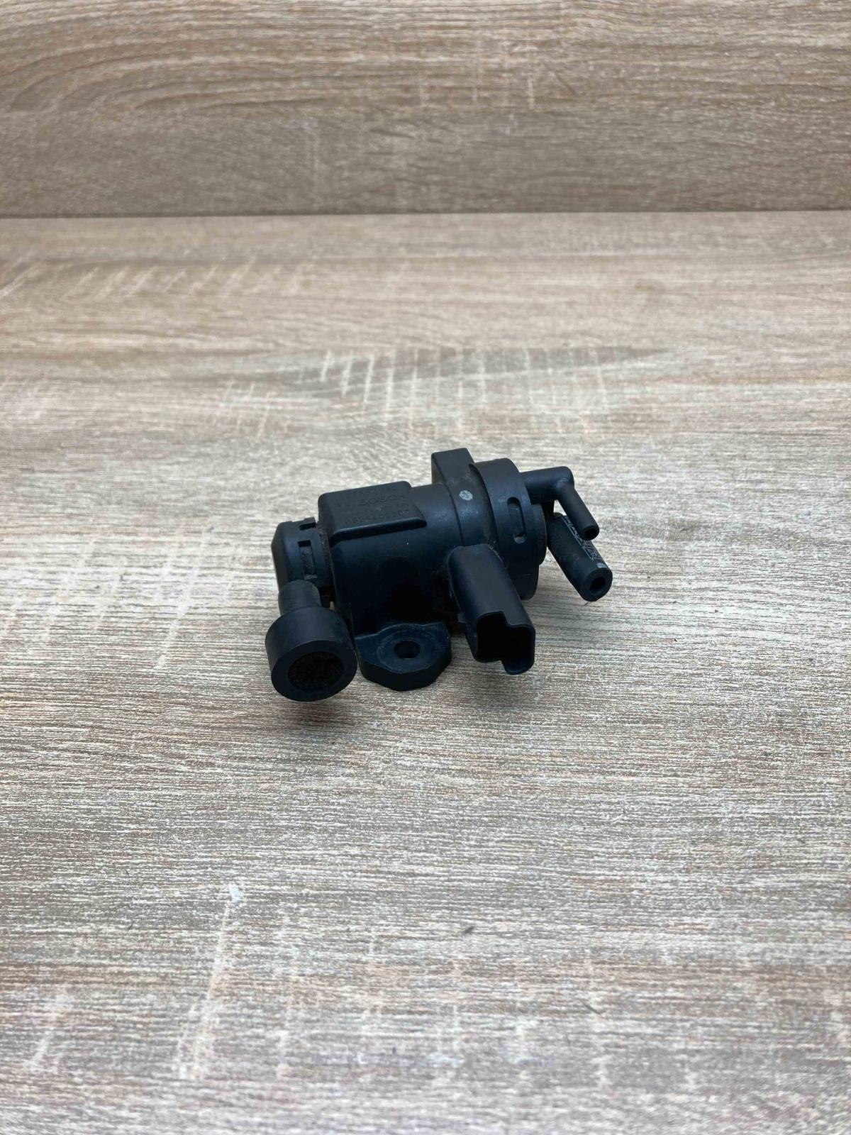 9628971180 928400309  Turbo solenoid valve Peugeot 607