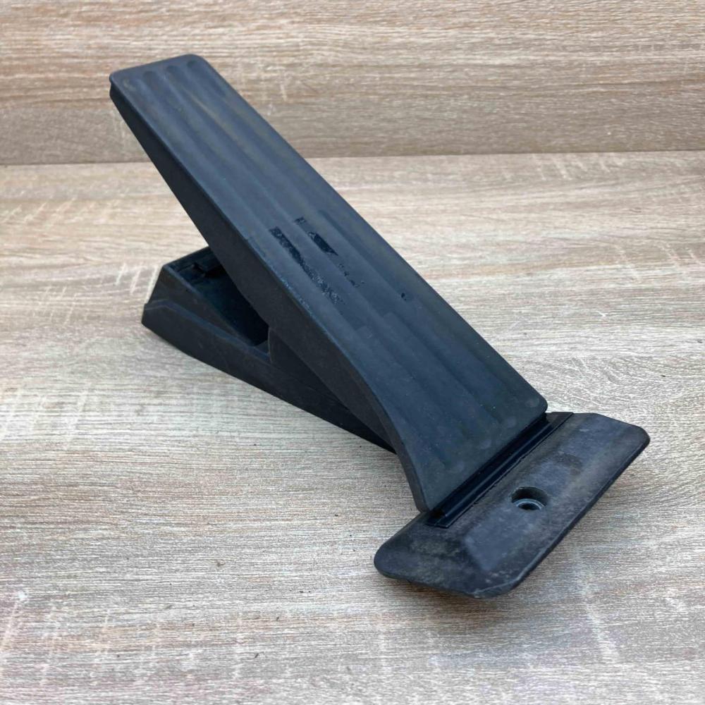 6858575 259160 10  Accelerator throttle pedal BMW 3 E90 E91