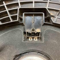 9204786   Subwoofer speaker BMW 3 E90 E91