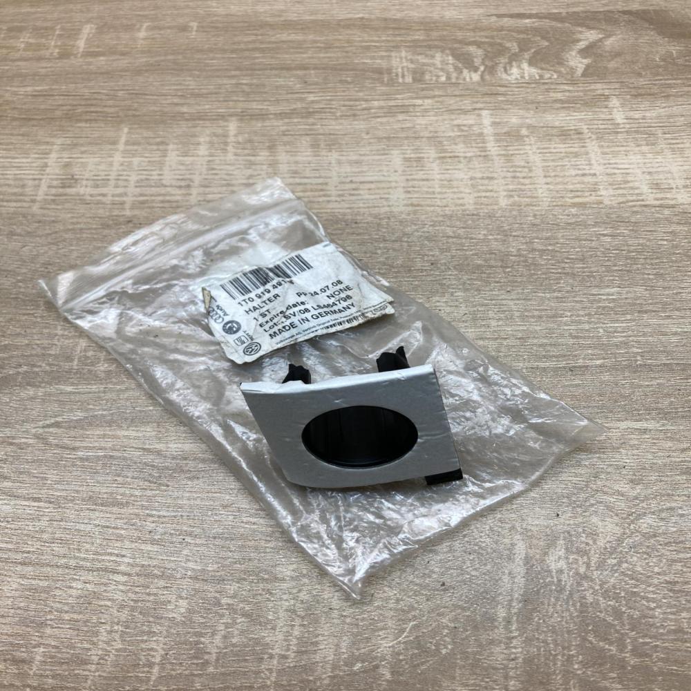 1T0919491B 1T0919491F  Rear parking sensor holder (PDC) Volkswagen Touran I