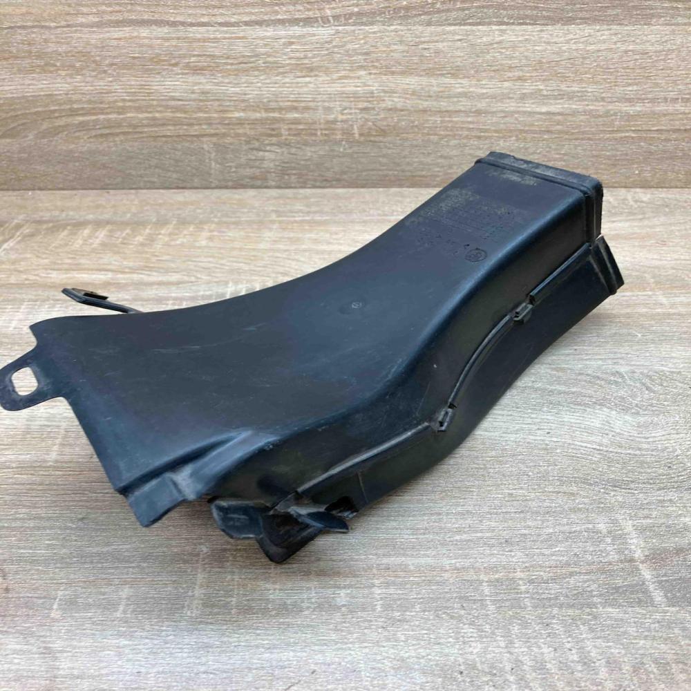 8150764   Other body part BMW 7 E38