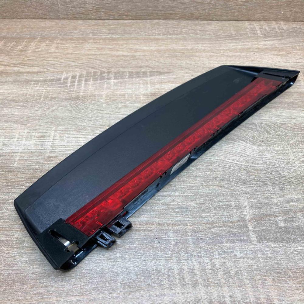 4G5945097   Third/center stoplight Audi A6 S6 C7 4G