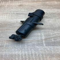 7001949   Windshield washer spray nozzle BMW 7 E65 E66