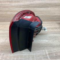 3AF945095E   Tailgate rear/tail lights Volkswagen PASSAT B7