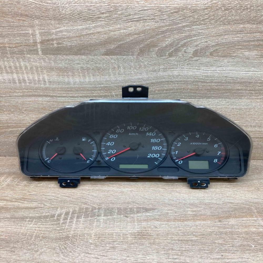 157510 0482 LD2455430A  Speedometer (instrument cluster) Mazda MPV II LW