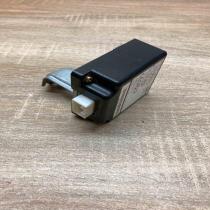 89741 52021 619825 000  Door control unit/module Toyota Yaris