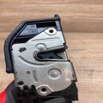 7167073   Rear door lock BMW 1 E81 E87