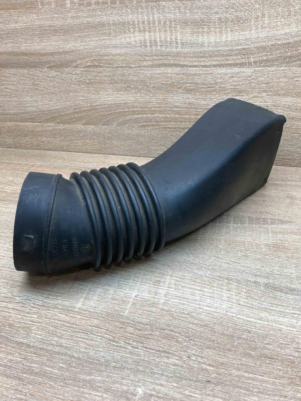 7785736 9887118  Air intake duct part BMW X5 E53