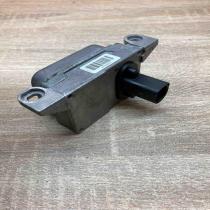 1K0907655B 100985 03204  ESP acceleration yaw rate sensor Volkswagen Touran I