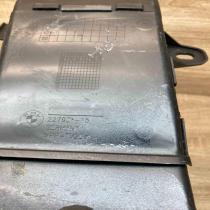 7898881 227931  Air intake duct part BMW 7 F01 F02 F03 F04