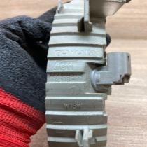 52 008   Third/center stoplight Toyota Yaris