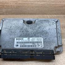 24417198 0281010273  Engine control unit/module ECU Opel Omega B2