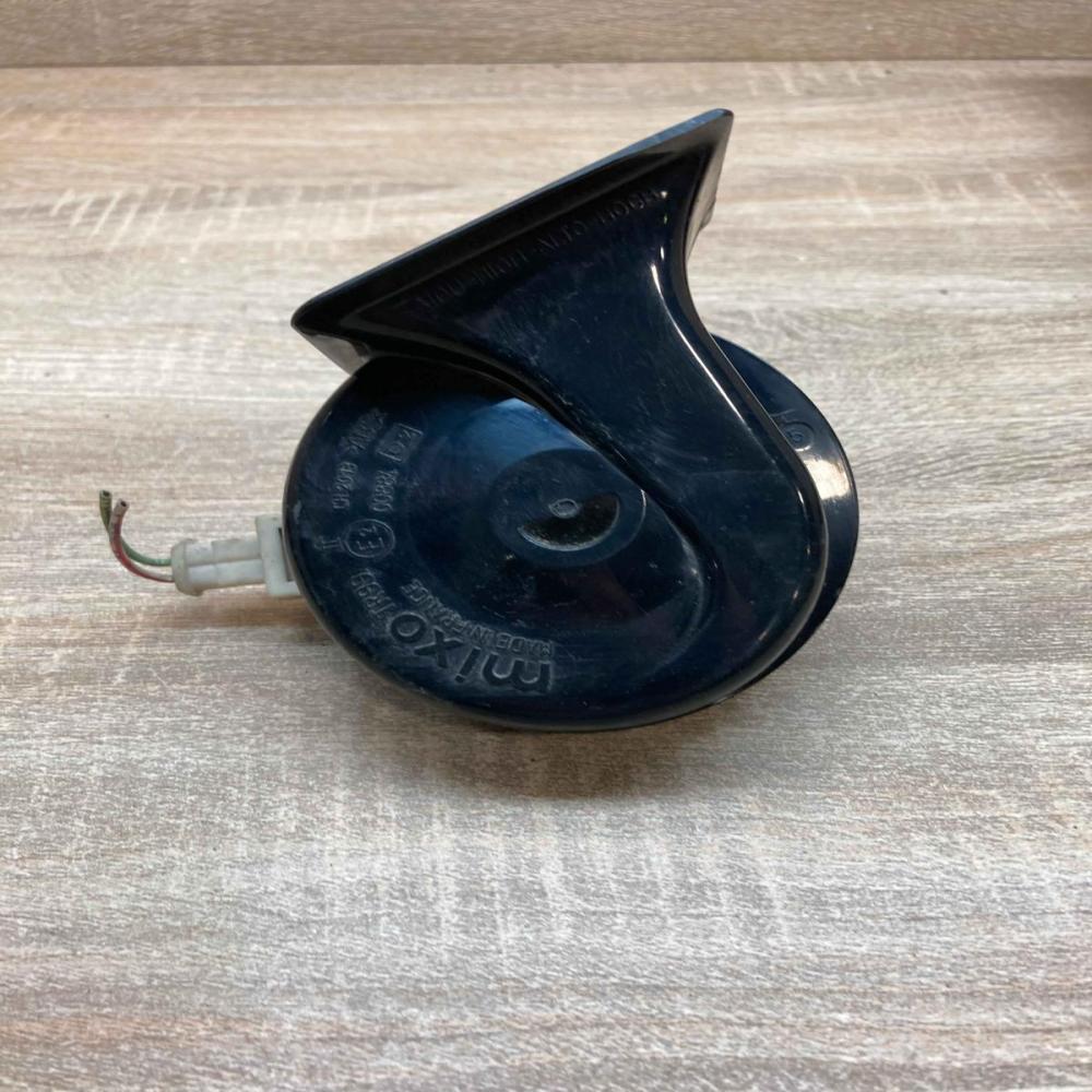 00884 06N0V001412BD  Horn signal Citroen C5