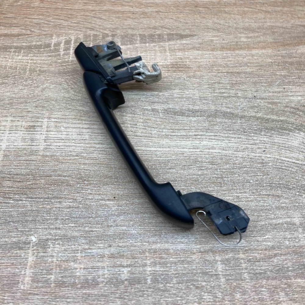 1H0837211   Front door exterior handle Volkswagen Golf III