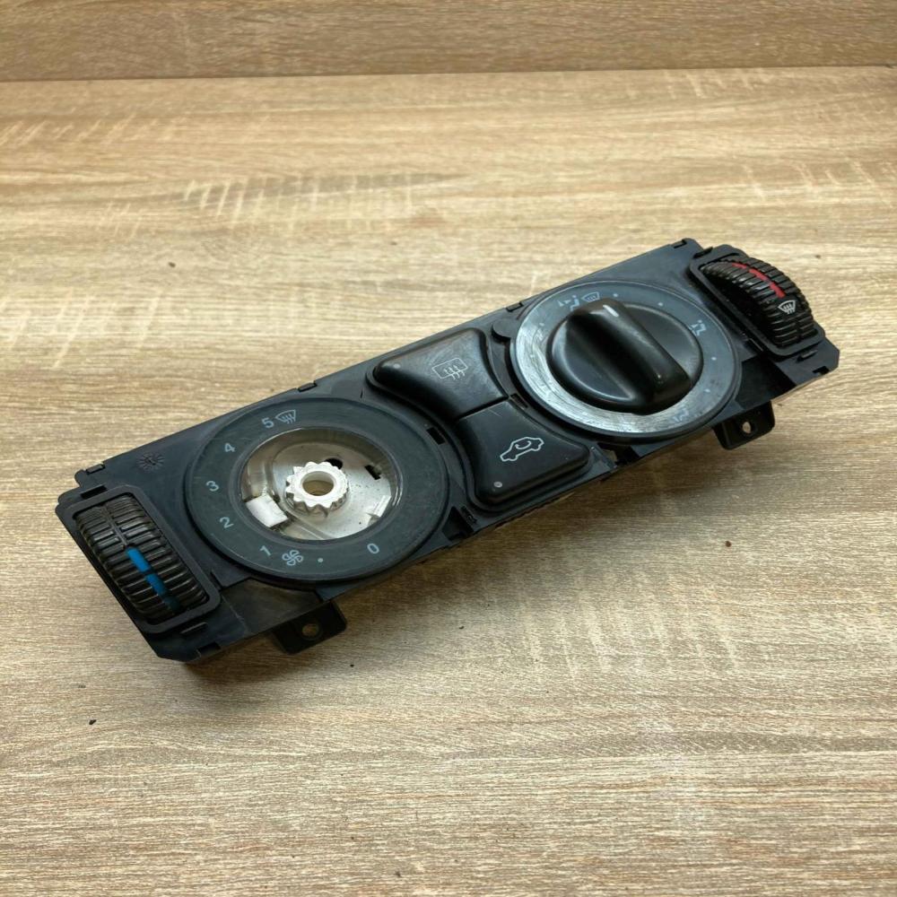 2108300185   Climate control unit Mercedes-Benz E W210