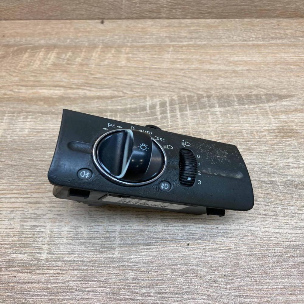 2115450304 04056020  Light switch Mercedes-Benz E W211