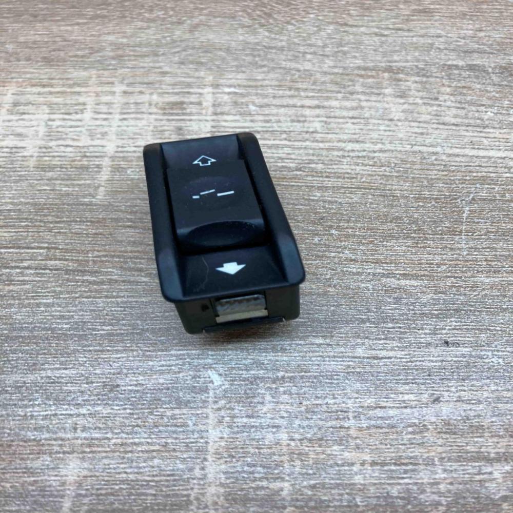 6907288 03015010  Sunroof switch BMW 5 E60 E61