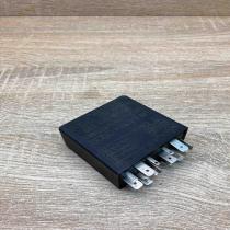 4B0919471 5KG006568  Other relay Audi A4 S4 B5 8D