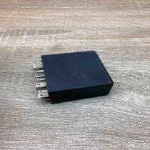 4B0919471 5KG006568  Other relay Audi A4 S4 B5 8D