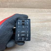 4B0907487   Other relay Audi A6 S6 C5 4B