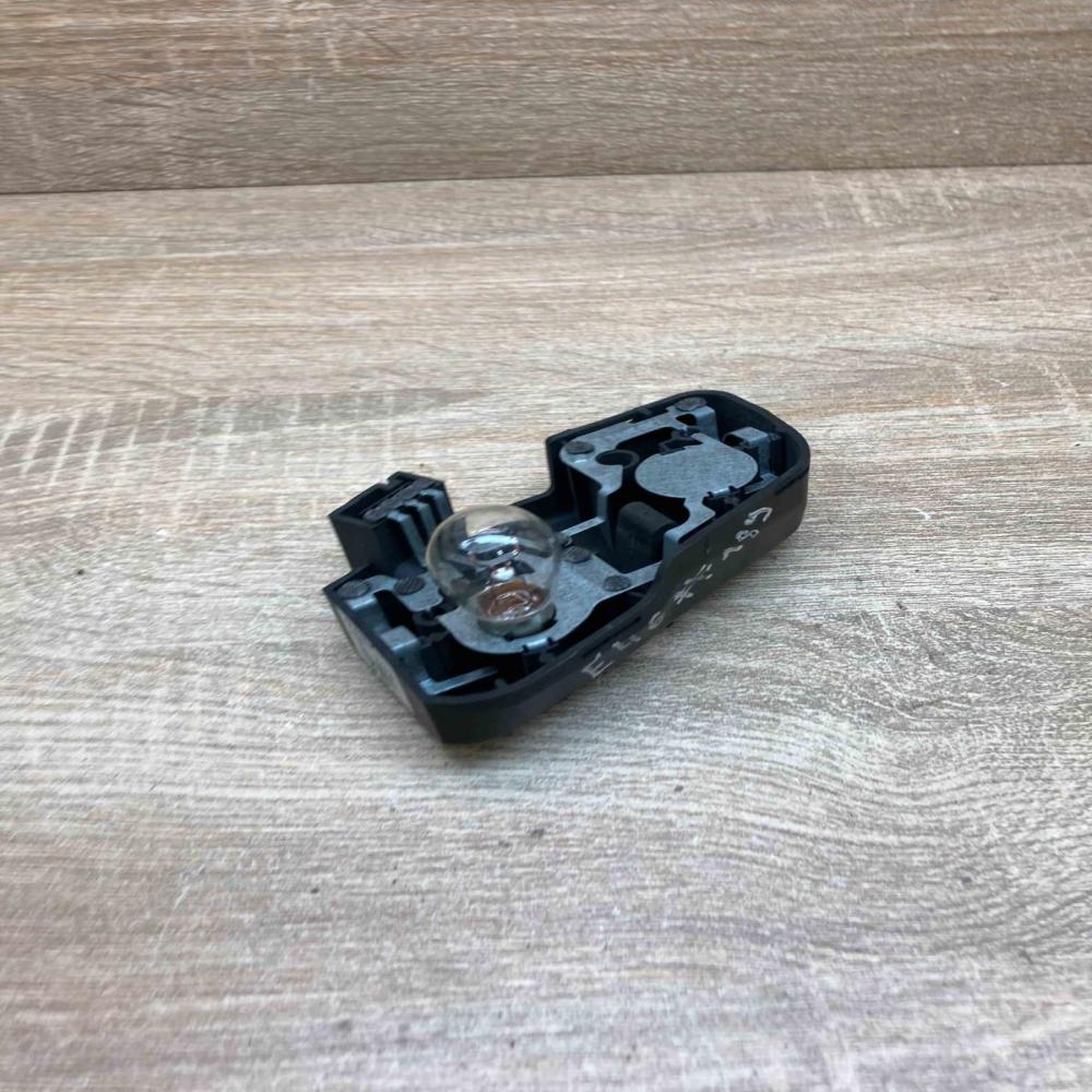 8374809 388569L  Tail light bulb cover holder BMW 3 E46