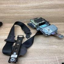 615585000 610035800D  Front seatbelt Mercedes-Benz E W212