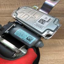 615585000 610035800D  Front seatbelt Mercedes-Benz E W212