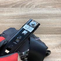 615585000 610035800D  Front seatbelt Mercedes-Benz E W212