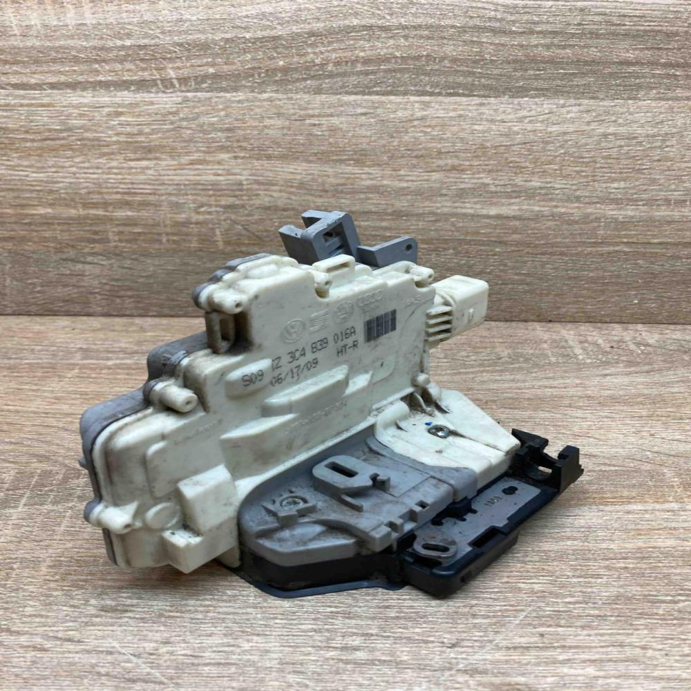 3C4839016A   Rear door lock Volkswagen PASSAT B6