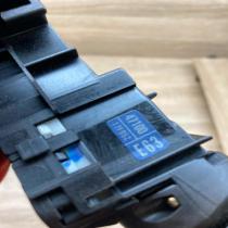 173852 17F052 E63 Wiper turn signal indicator stalk/switch Lexus CT 200H