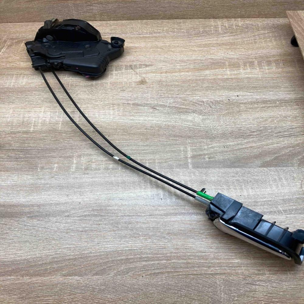 MD4 69273 47010 7B Front door interior handle Toyota C-HR