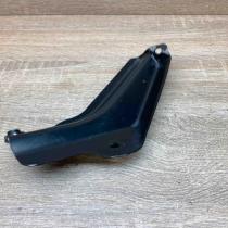 7209551   Other engine bay part BMW 3 E90 E91