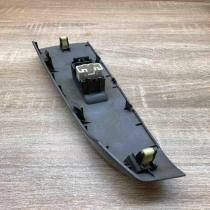 74271 47050  LHD Electric window control switch Toyota Prius (XW20)